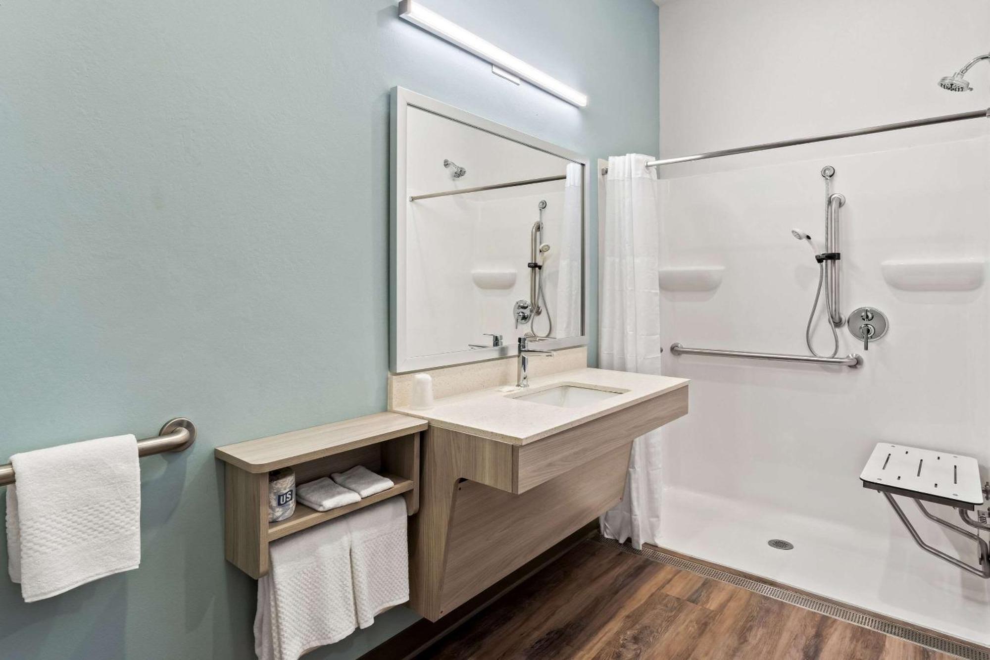 Hotel Woodspring Nazareth Easton